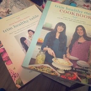 Trim Healthy Mama cookbooks.